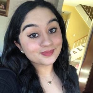 Meet your Posher, Ashna